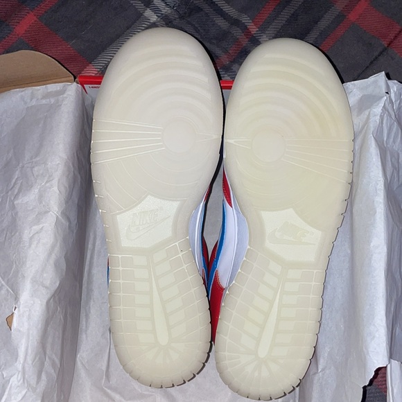 Nike Dunk Low LeBron James Fruity Pebbles by Nike and Post Foods - Picture 3 of 7